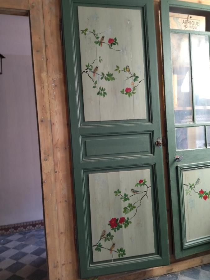 Chambres D'Hotes Le Carillon แบร์กส์ ภายนอก รูปภาพ