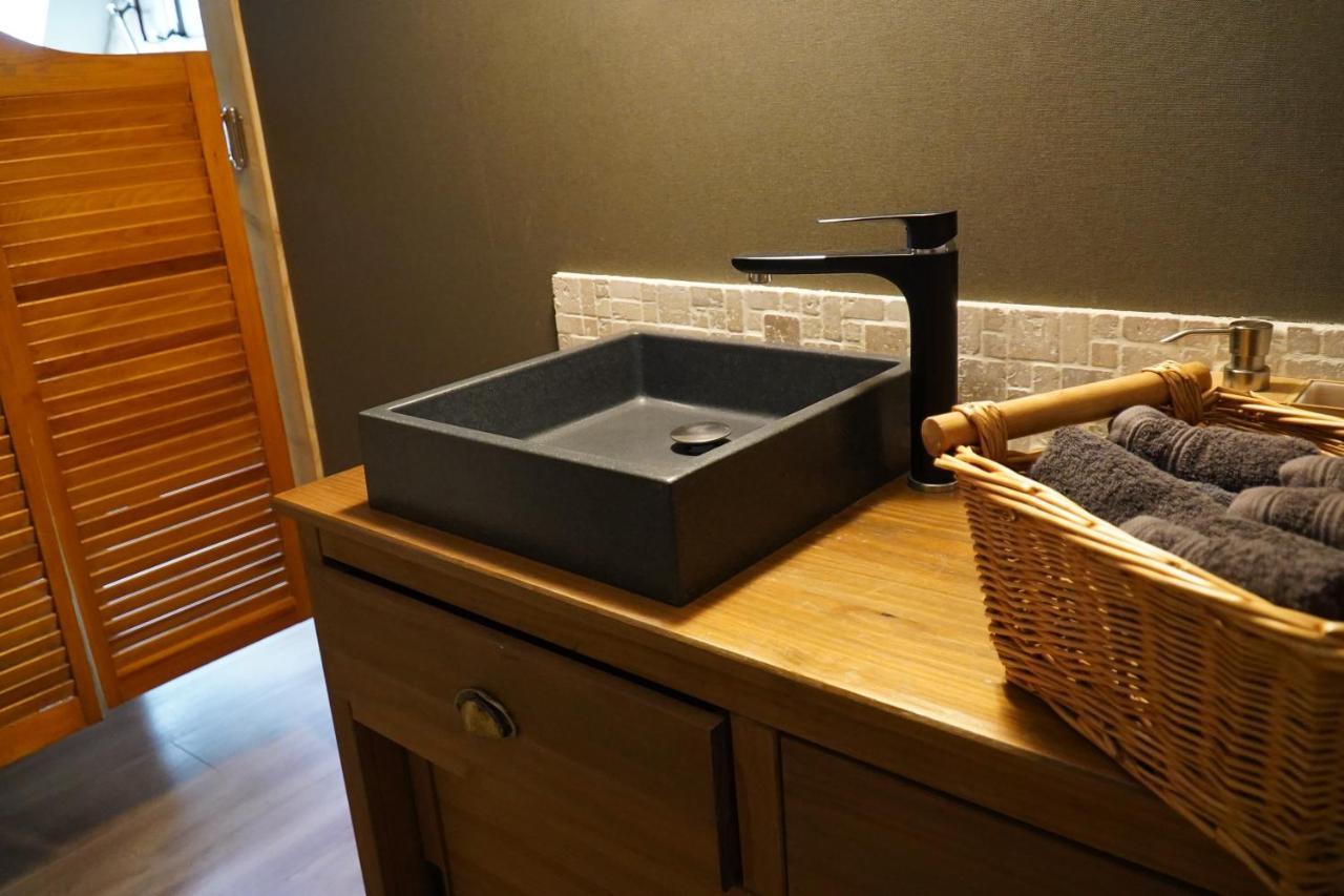 Chambres D'Hotes Le Carillon แบร์กส์ ภายนอก รูปภาพ